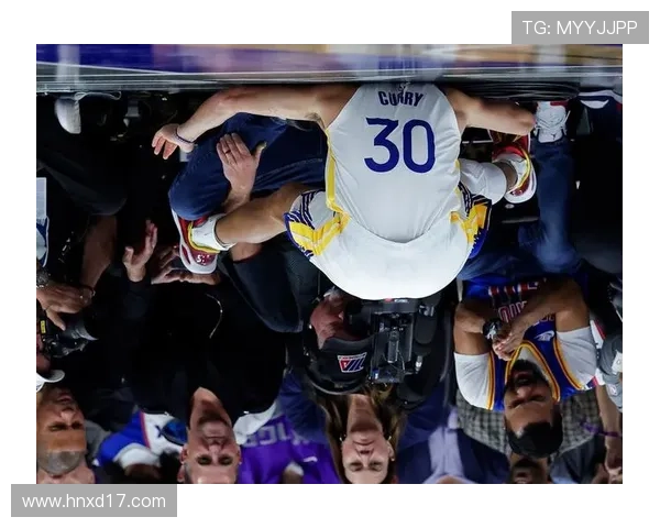 雷霆豪取13胜超越倒数三队总和震撼刷新联盟格局全面受关注热议